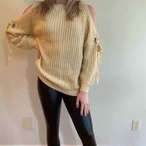 Bow Tie Sweater 🎀